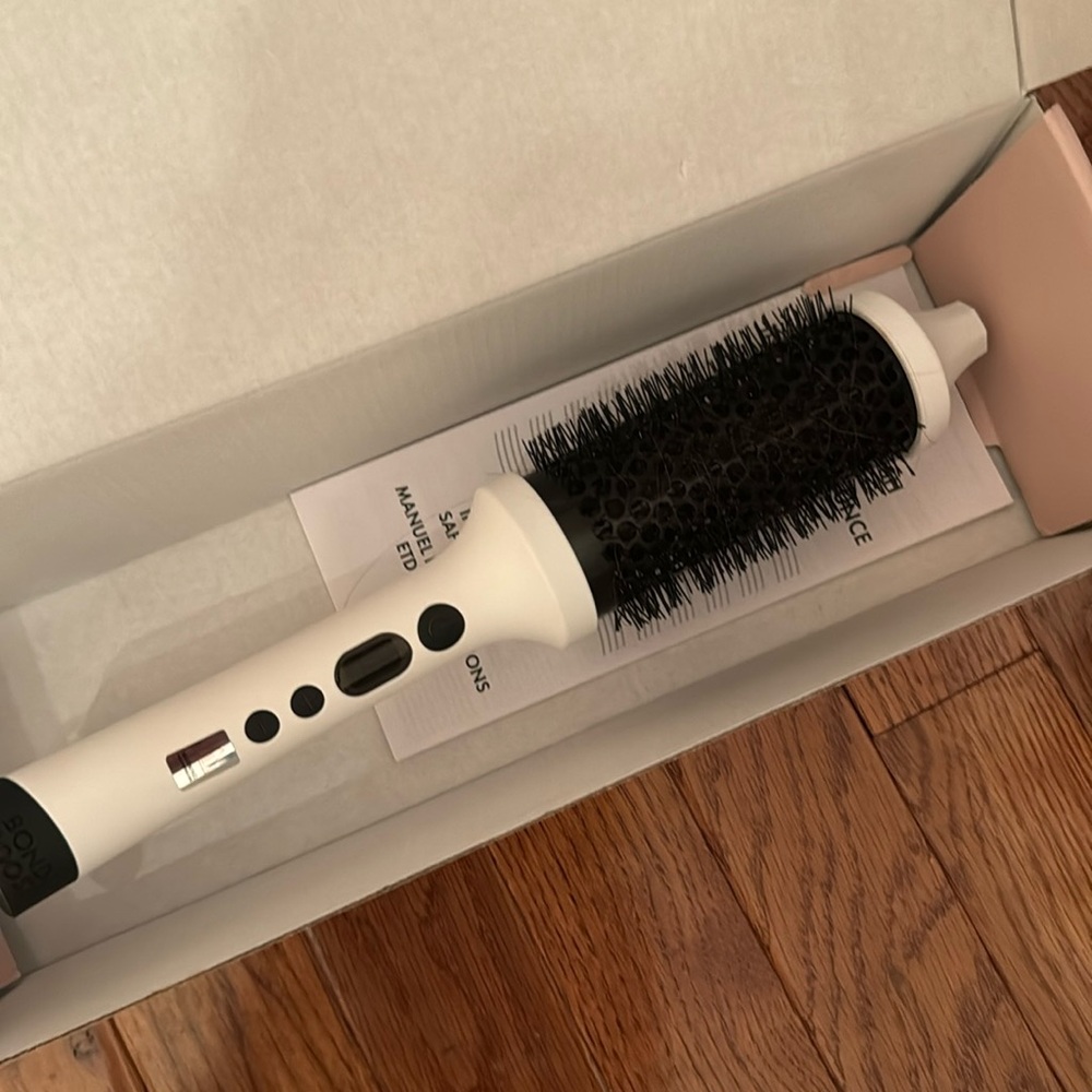 NIB BONDI BOOST INFRARED HEATED BOUNCE BRUSH